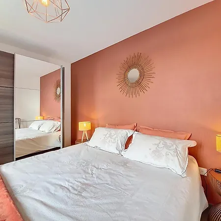 Chez Lady Mag - Neuf - Confort - Parking - Proche Centre-ville - Tram Apartament