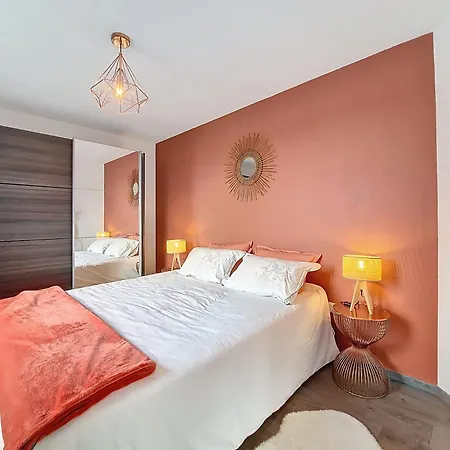 Chez Lady Mag - Neuf - Confort - Parking - Proche Centre-ville - Tram Apartament *